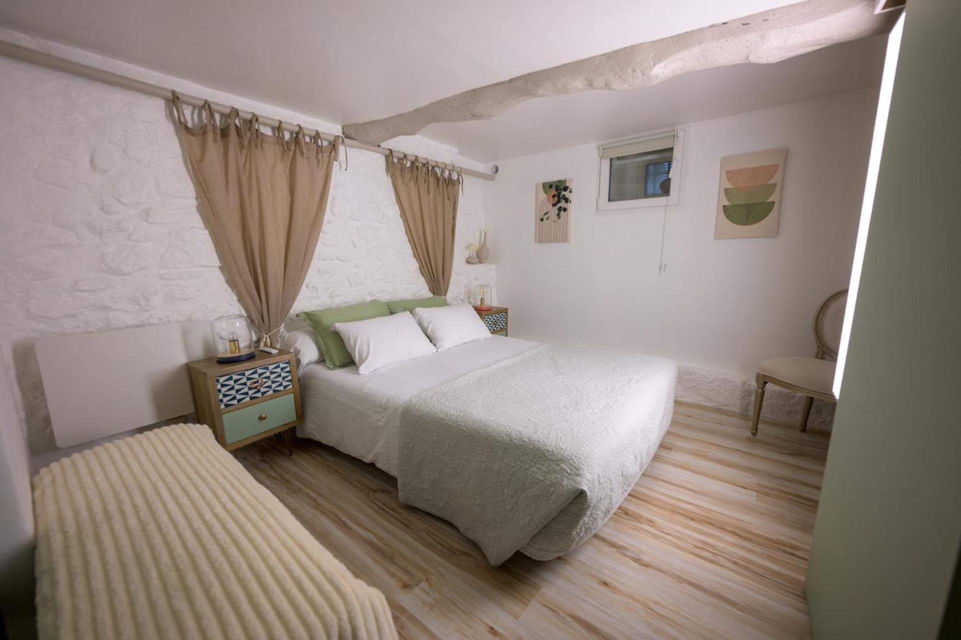 Cosy Flat In The Heart Of Valbonne Village Extérieur photo