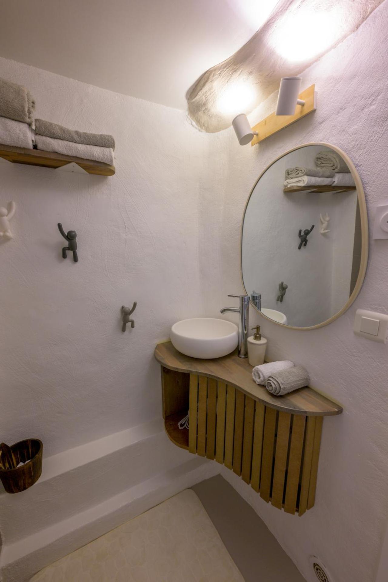 Cosy Flat In The Heart Of Valbonne Village Extérieur photo