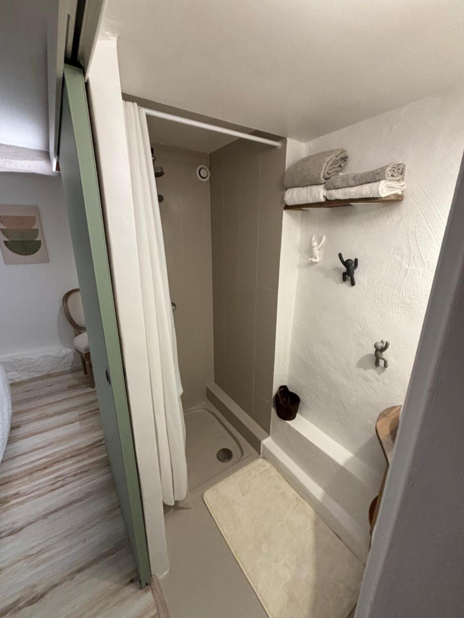 Cosy Flat In The Heart Of Valbonne Village Extérieur photo