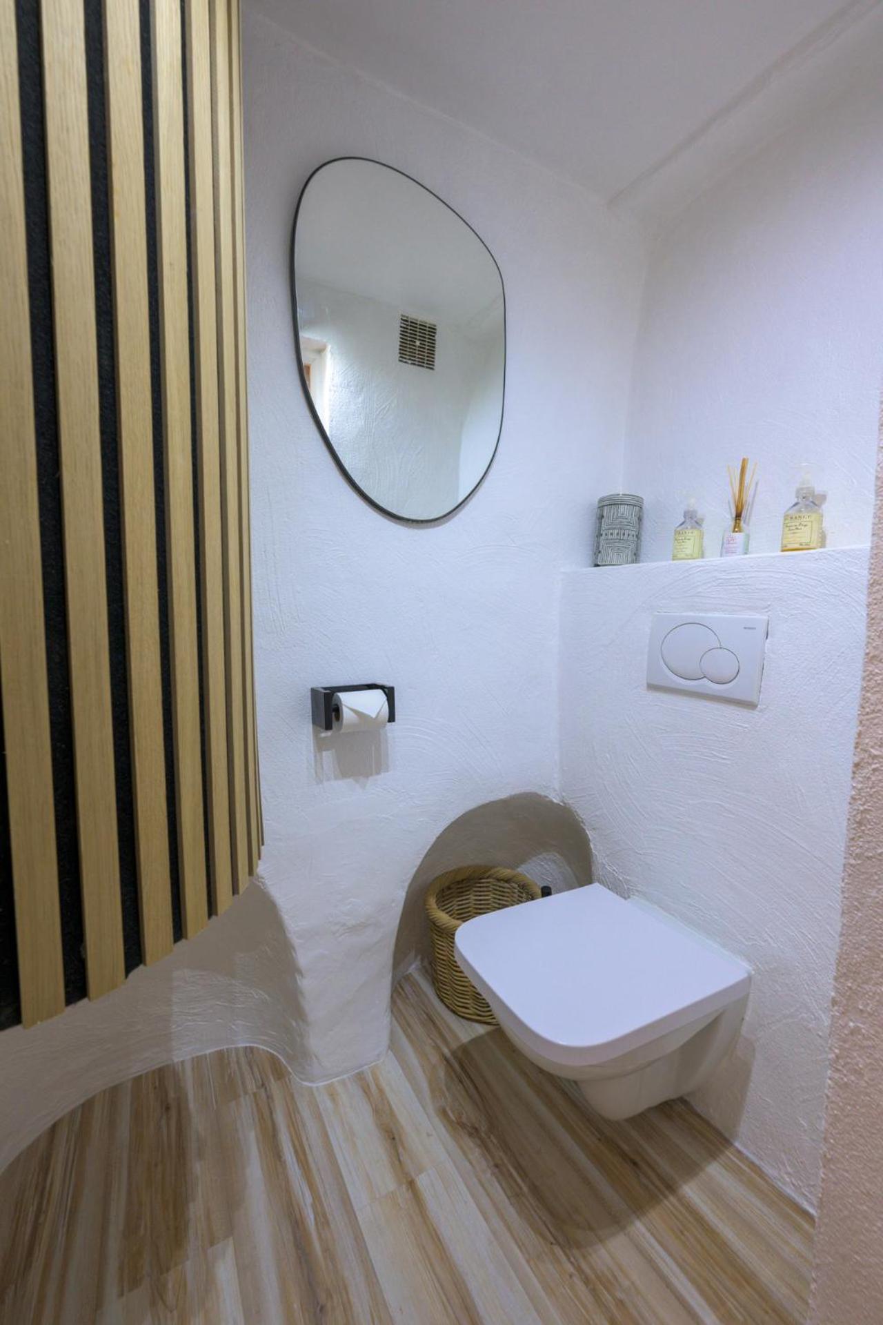 Cosy Flat In The Heart Of Valbonne Village Extérieur photo