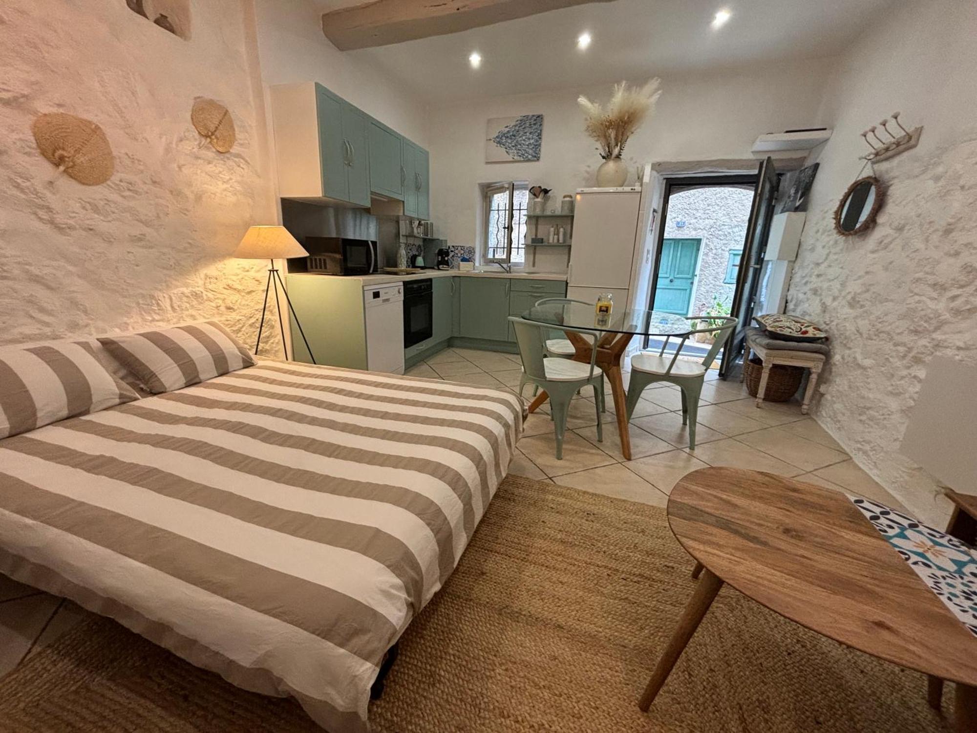 Cosy Flat In The Heart Of Valbonne Village Extérieur photo